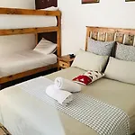 Meljaa Group Guesthouse